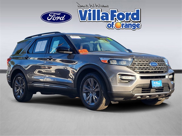 2022 Ford Explorer XLT's photo