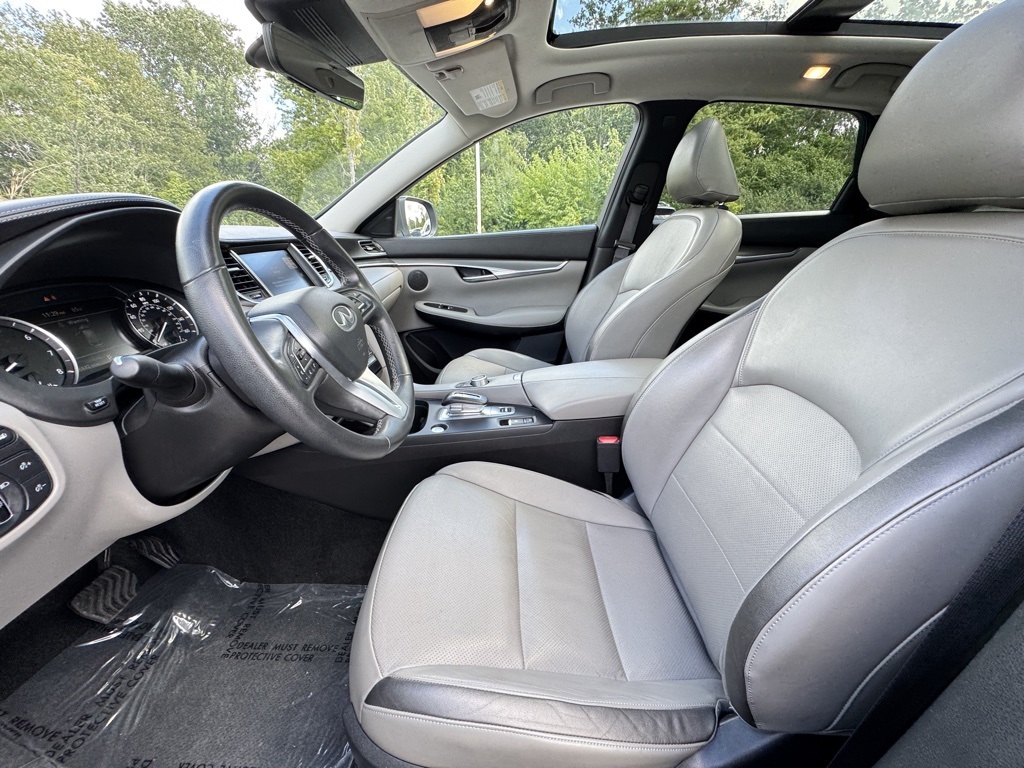 2024 Infiniti QX50 Luxe photo 18