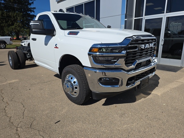 2026 RAM Ram 3500 Chassis Cab Tradesman's photo