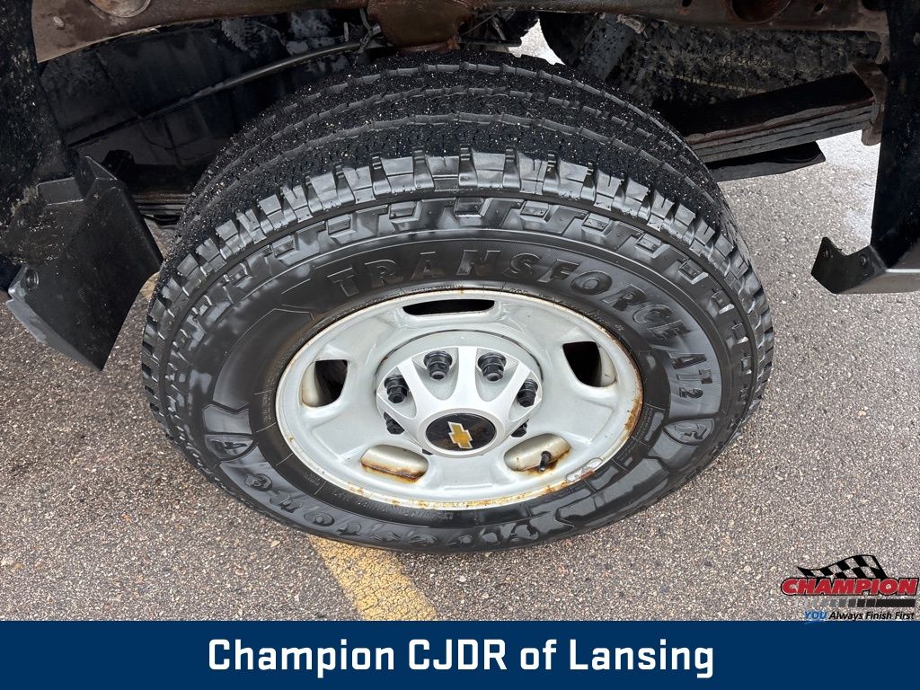 2015 Chevrolet Silverado 2500HD Work Truck photo 4