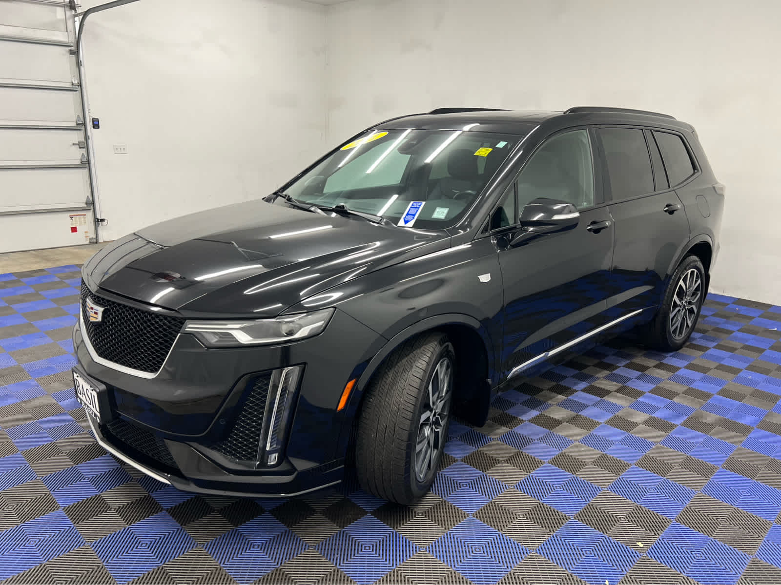 2021 Cadillac XT6 Sport photo 2