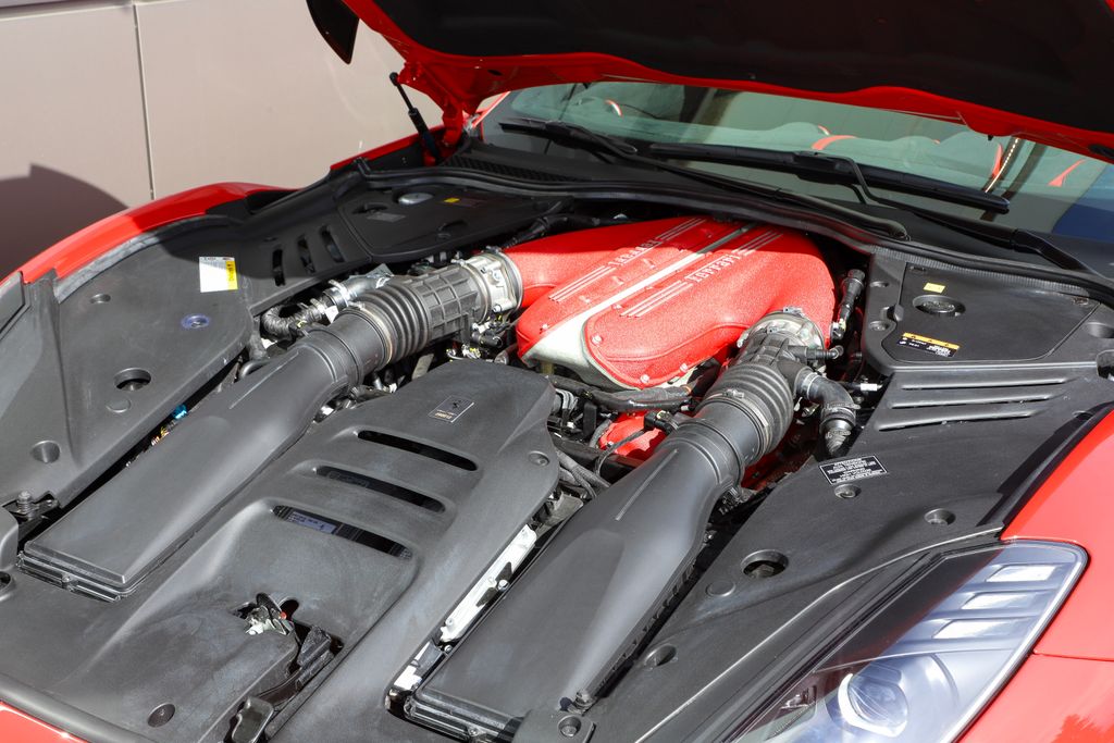 2023 Ferrari 812 Competizione photo 38