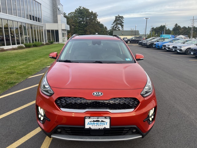 2020 Kia Niro Touring photo 2
