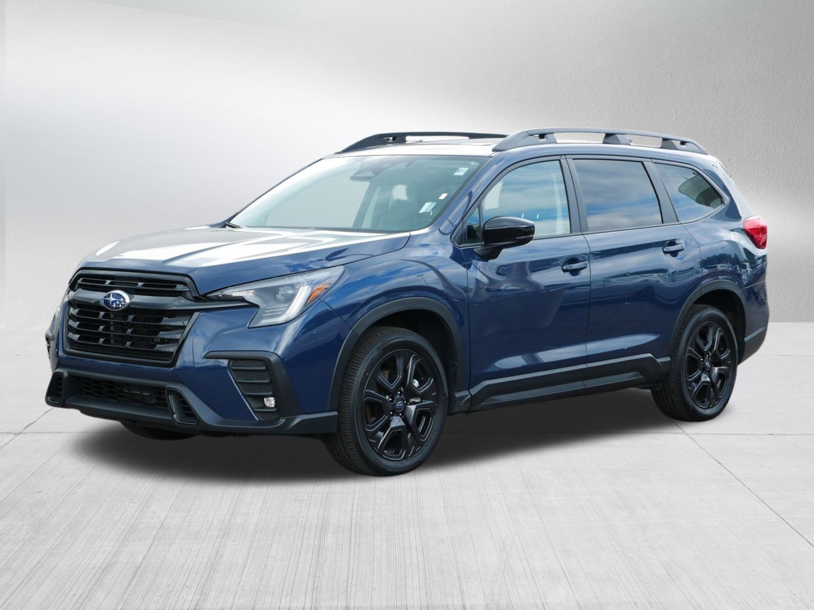 2024 Subaru Ascent Onyx Edition photo 3
