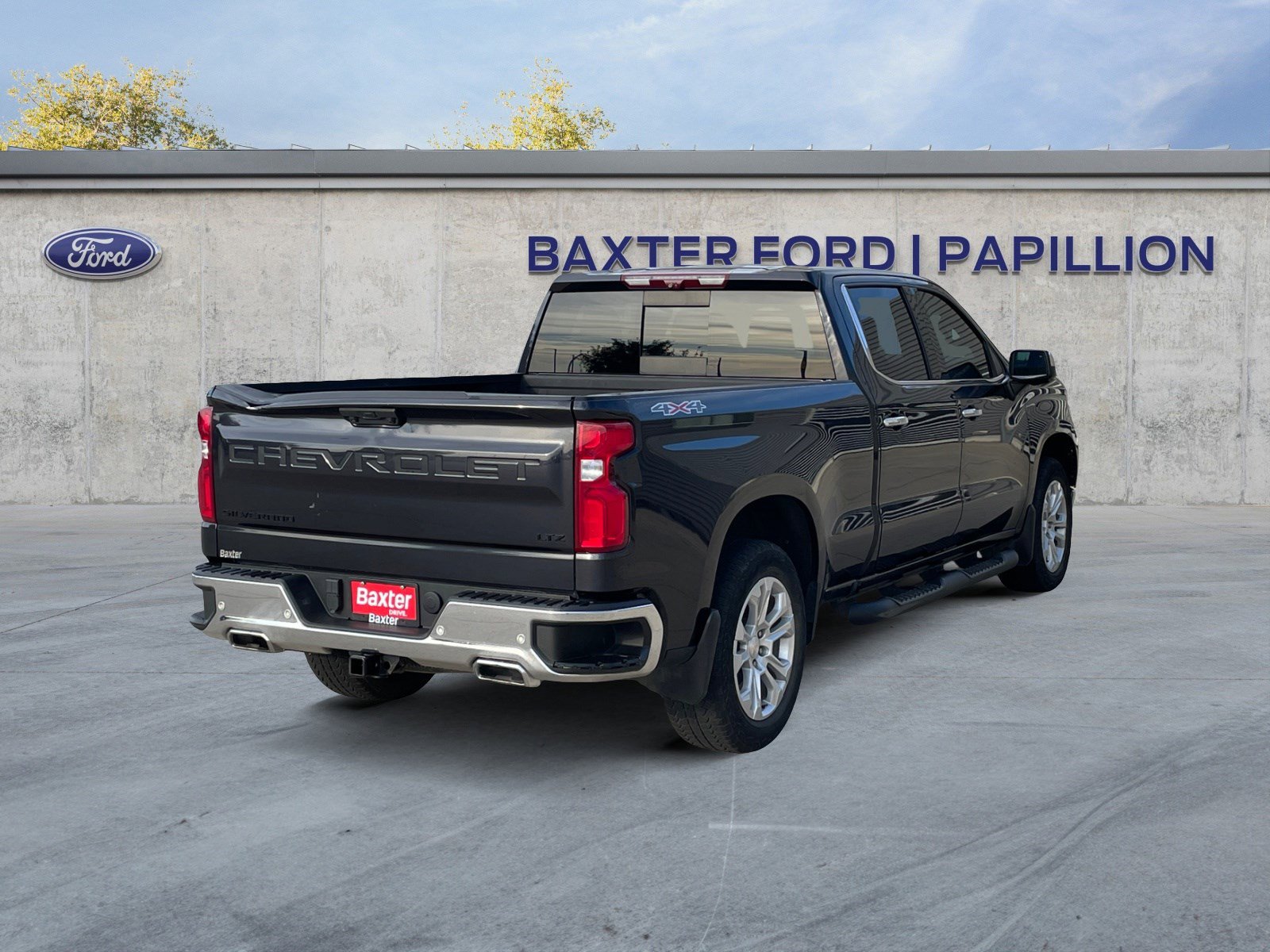 2022 Chevrolet Silverado 1500 LTZ photo 4