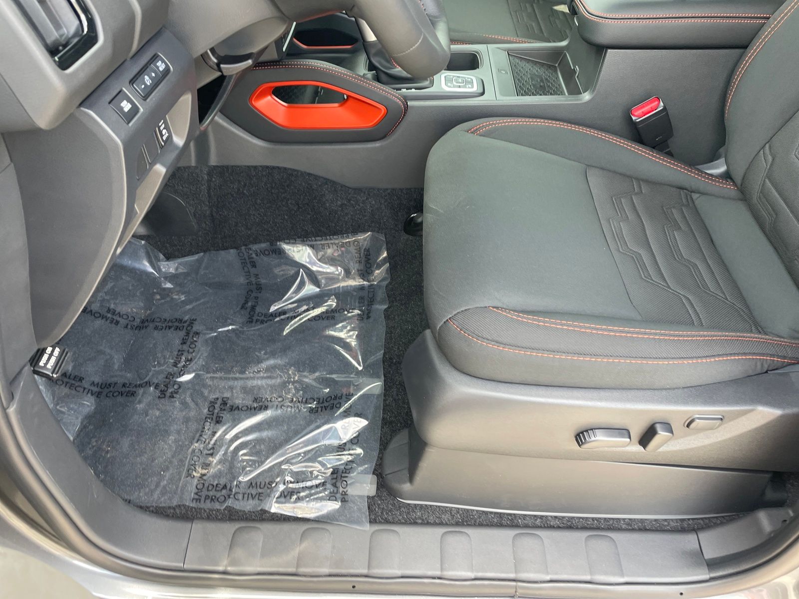 2026 Nissan Frontier PRO-4X photo 15