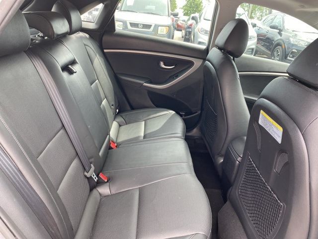 2016 Hyundai Elantra GT Base photo 22