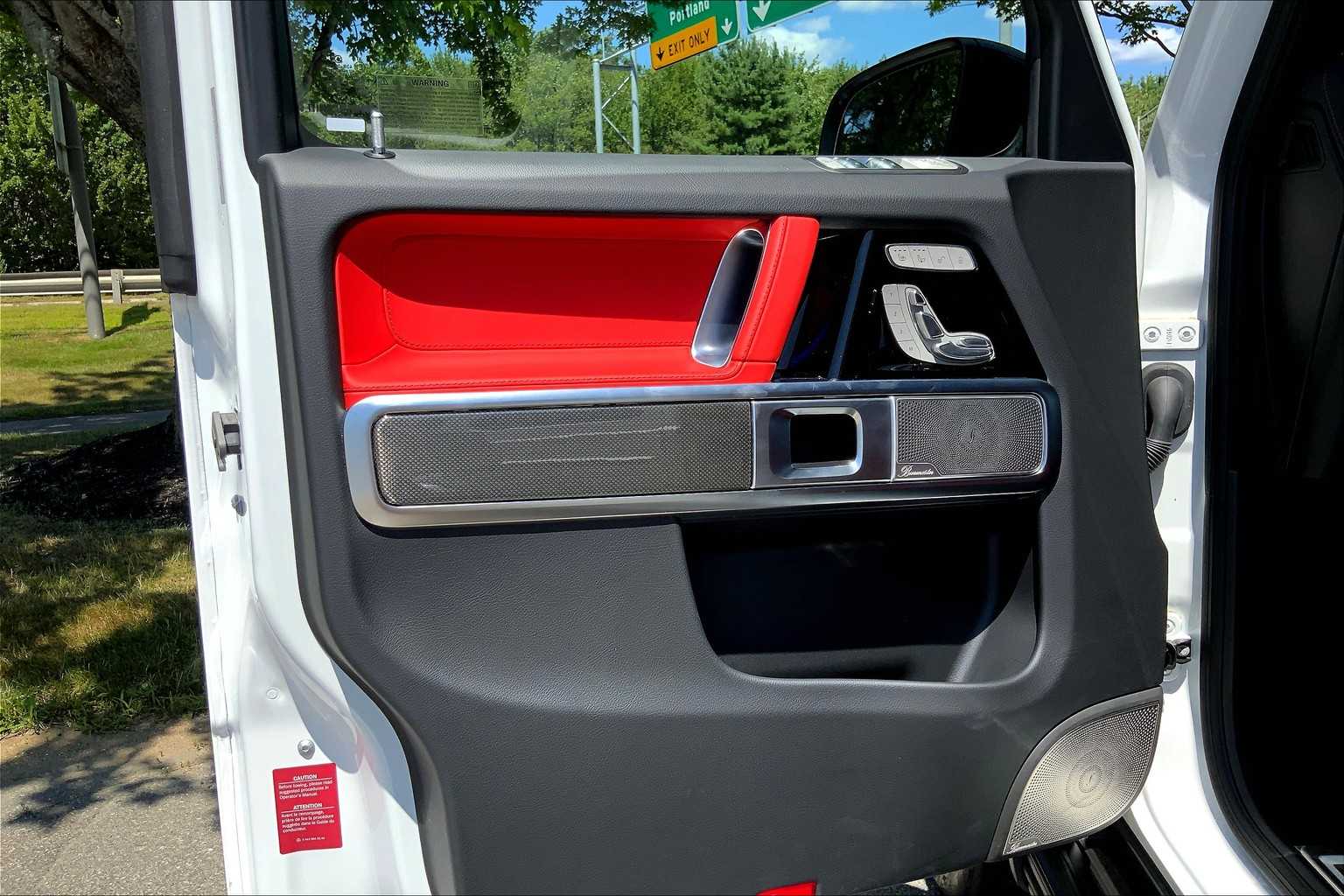 2025 Mercedes Benz G 550 photo 19