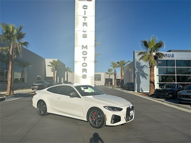 2021 BMW 4 Series M440i's photo