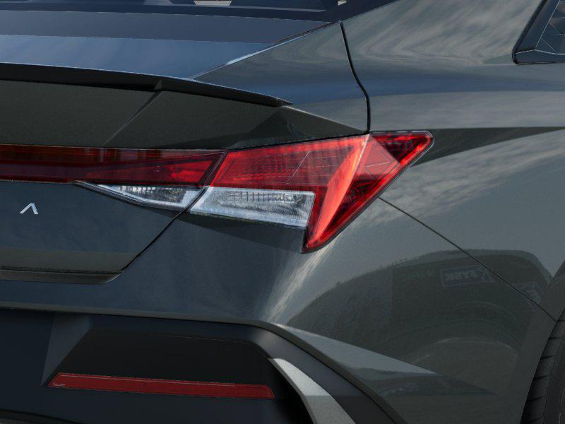 New 2025 Gray Hyundai SEL Sport image 10
