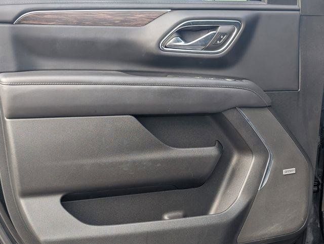 2023 Chevrolet Suburban Z71 photo 11