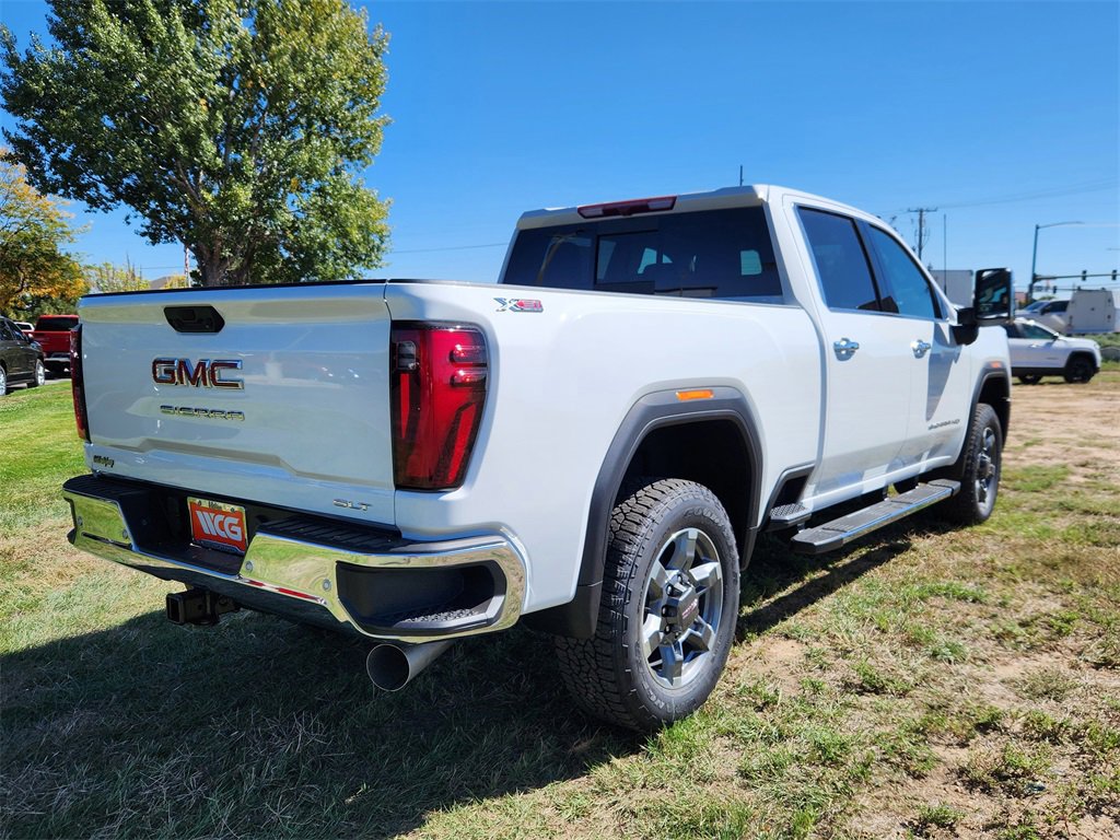 2026 Gmc Sierra 2500 HD SLT photo 2