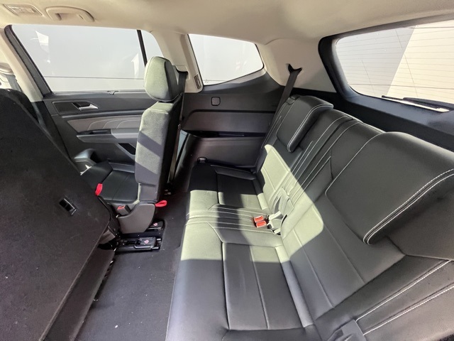 2023 Volkswagen Atlas V6 SEL R-Line photo 4