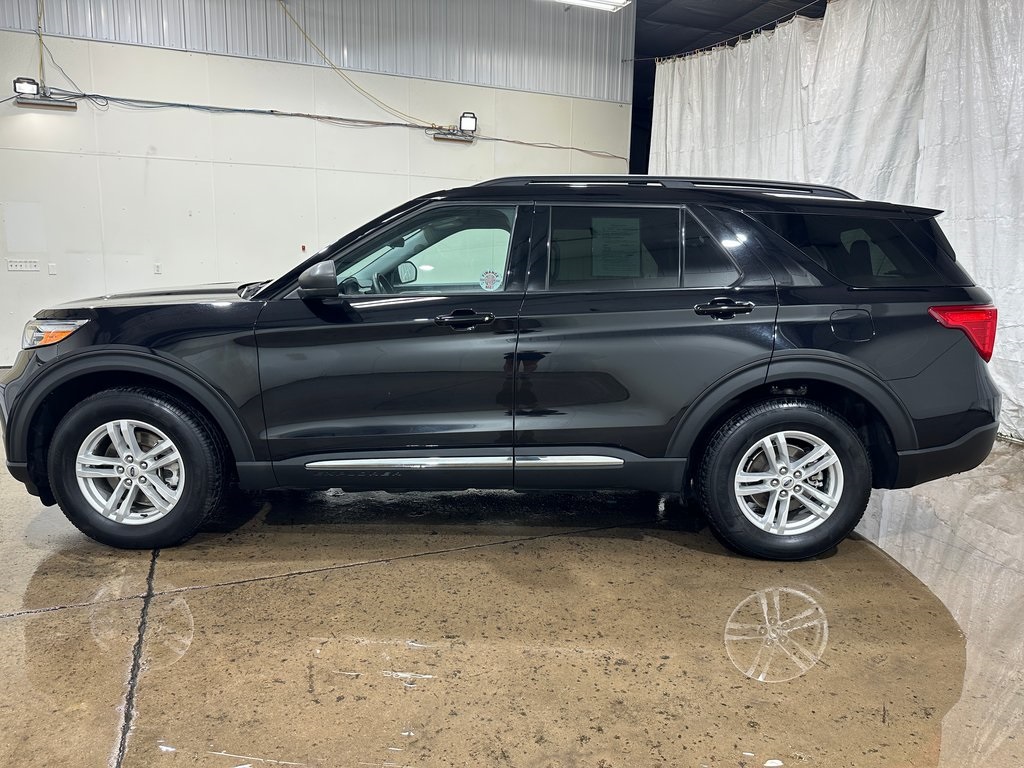 2024 Ford Explorer XLT photo 7