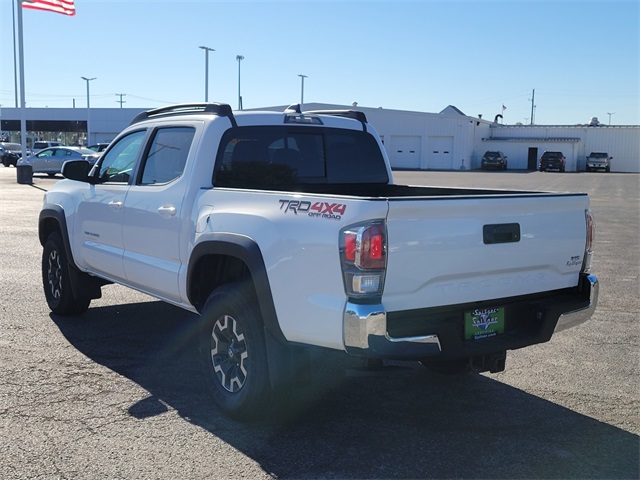 2023 Toyota Tacoma TRD Off-Road photo 4