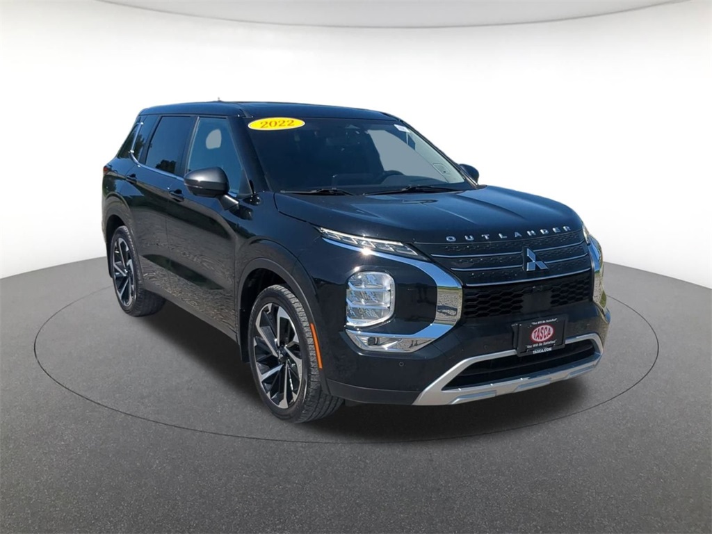 2022 Mitsubishi Outlander SE
