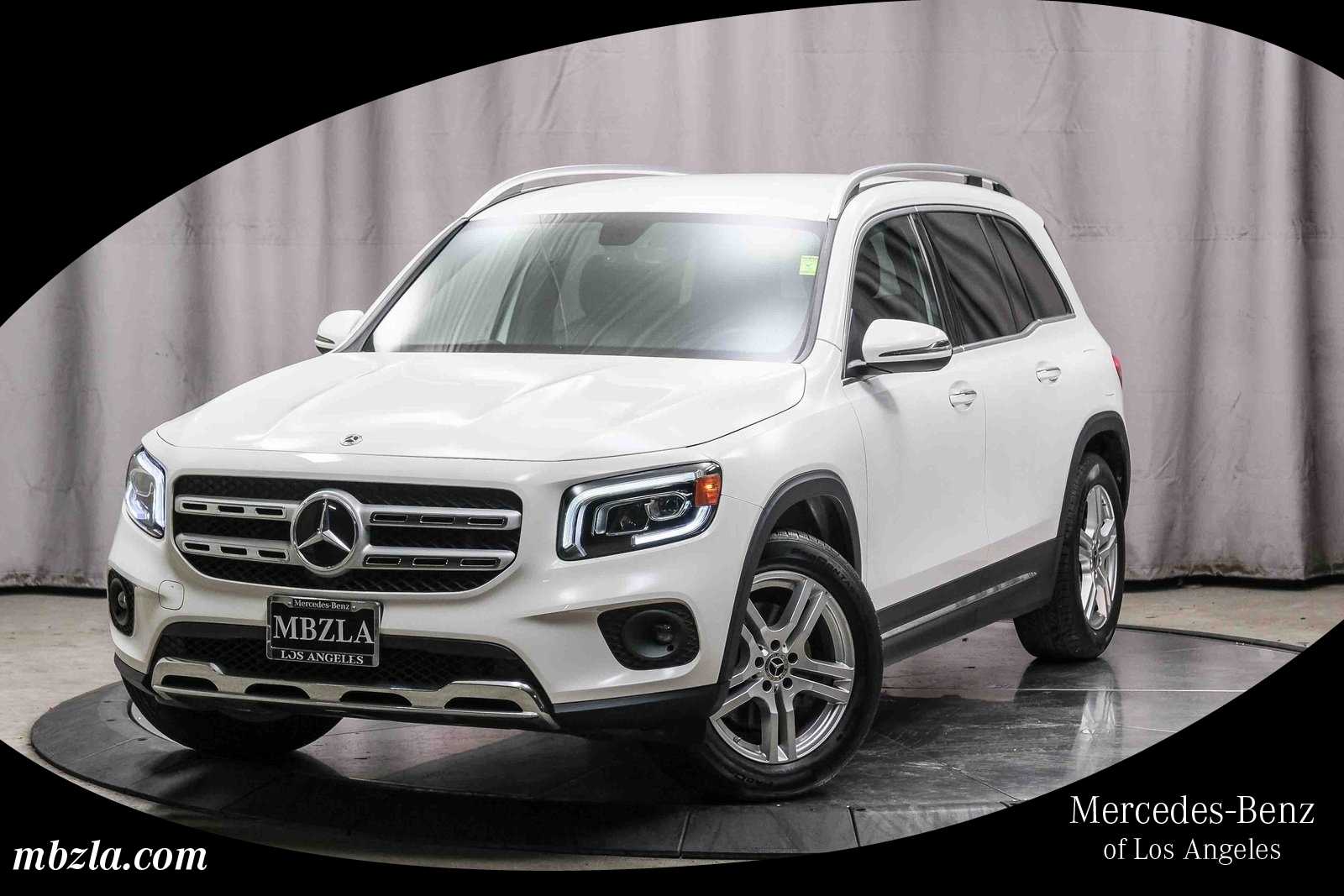 2022 Mercedes-Benz GLB's photo