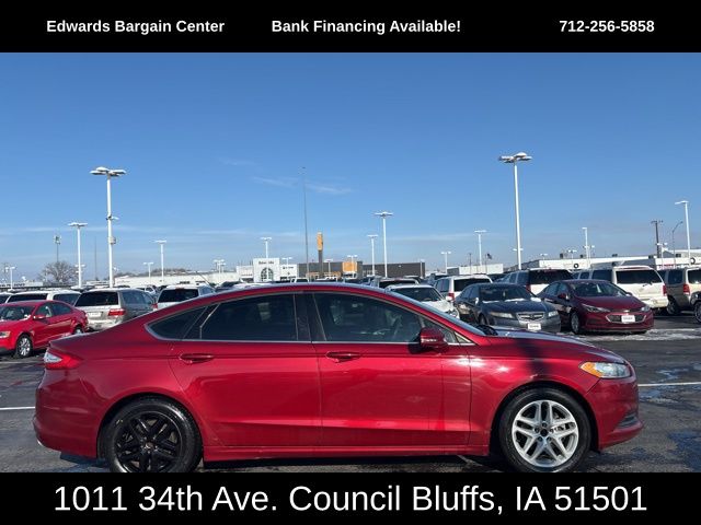 2013 Ford Fusion SE's photo