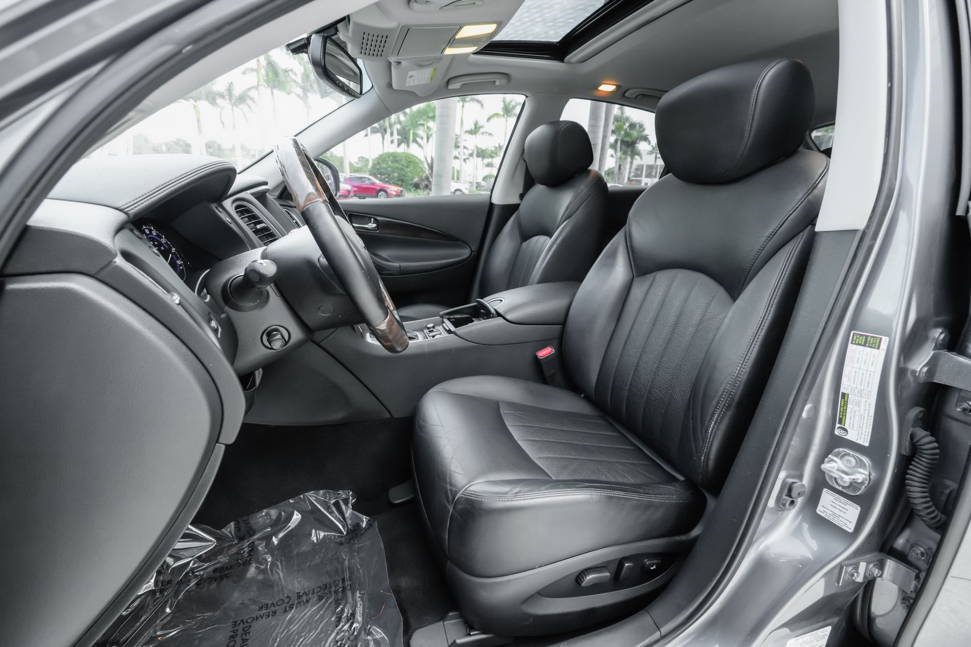 2015 Infiniti QX50 Journey photo 6