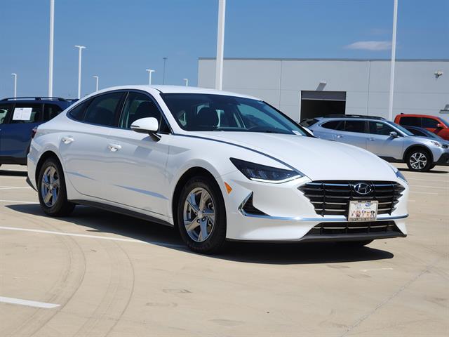 Used 2023 Hyundai Sonata SE with VIN KMHL24JA3PA255716 for sale in Buda, TX