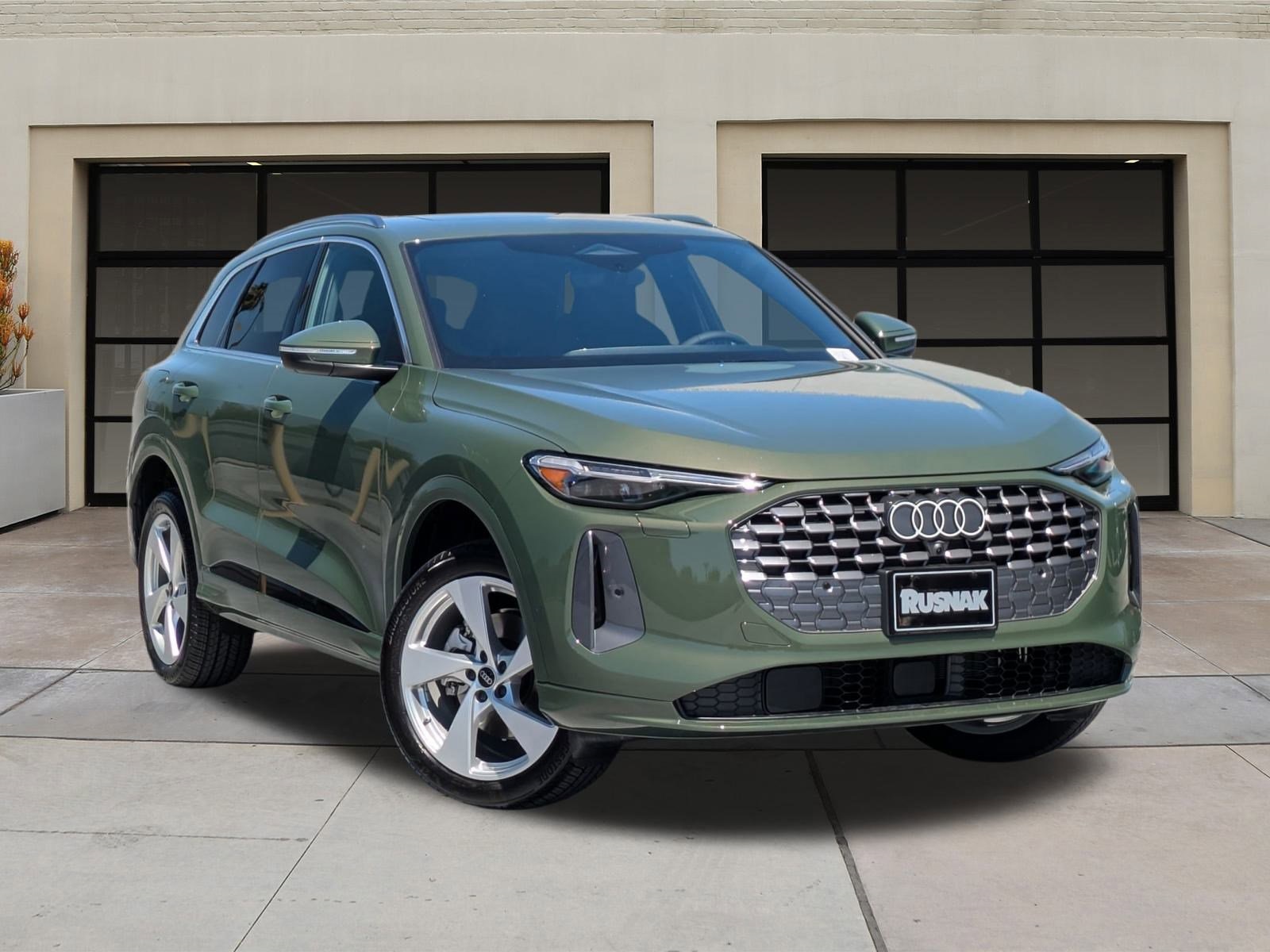 2025 Audi Q5 2.0T Premium Plus photo 15