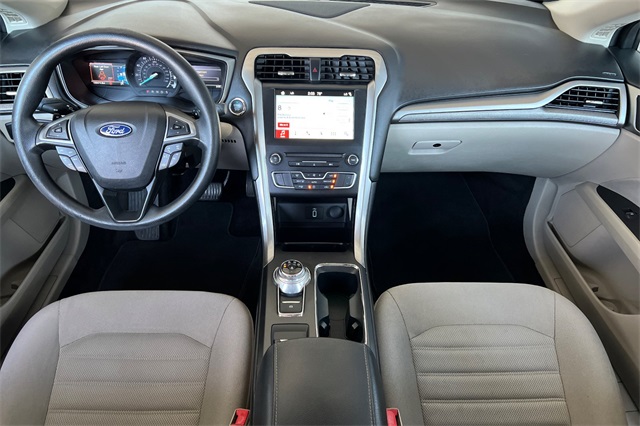 2018 Ford Fusion SE photo 14