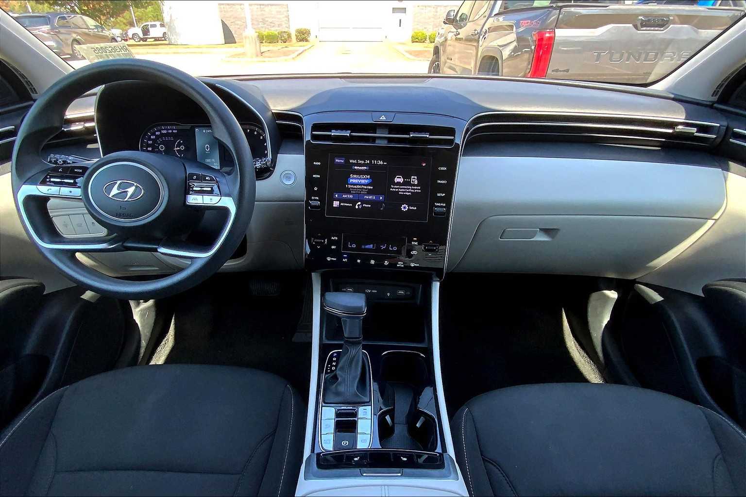 2024 Hyundai Tucson SEL photo 12