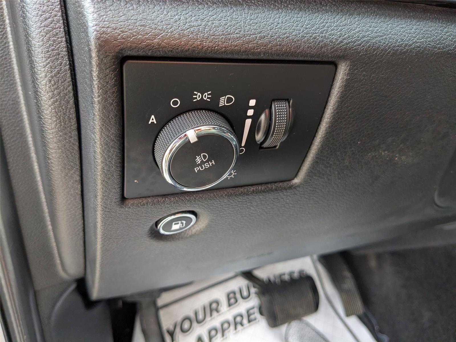 2018 Jeep Grand Cherokee Limited photo 16