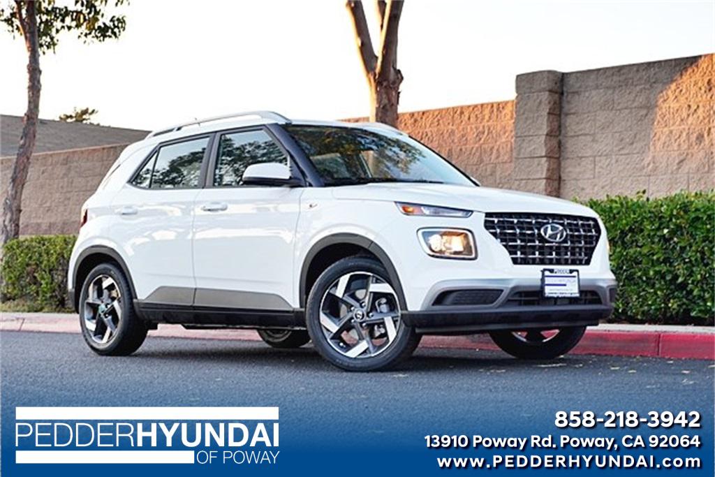 2026 Hyundai Venue SEL's photo