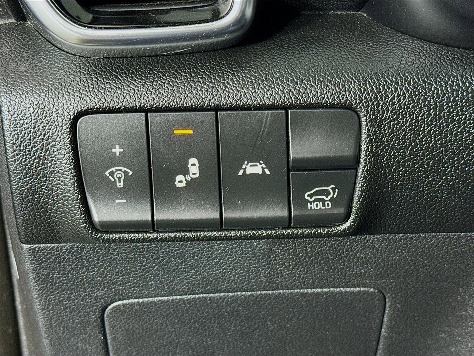 2020 Kia Sportage SX Turbo photo 8