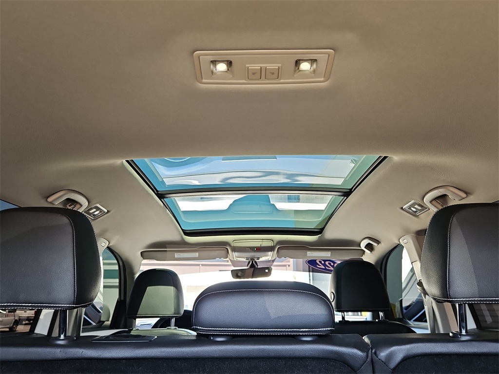 2022 Volkswagen Atlas V6 SE Technology photo 16