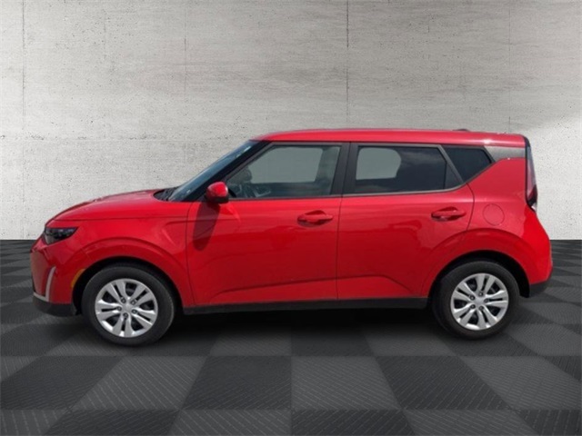 2023 Kia Soul LX photo 4