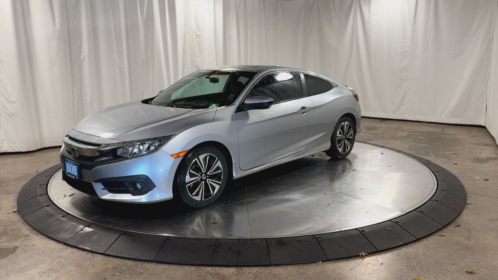 2017 Honda Civic EX-T photo 4