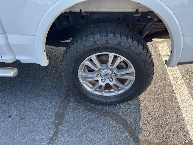 2020 Ford F-150 Lariat photo 30