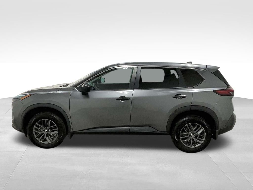 2021 Nissan Rogue S photo 3