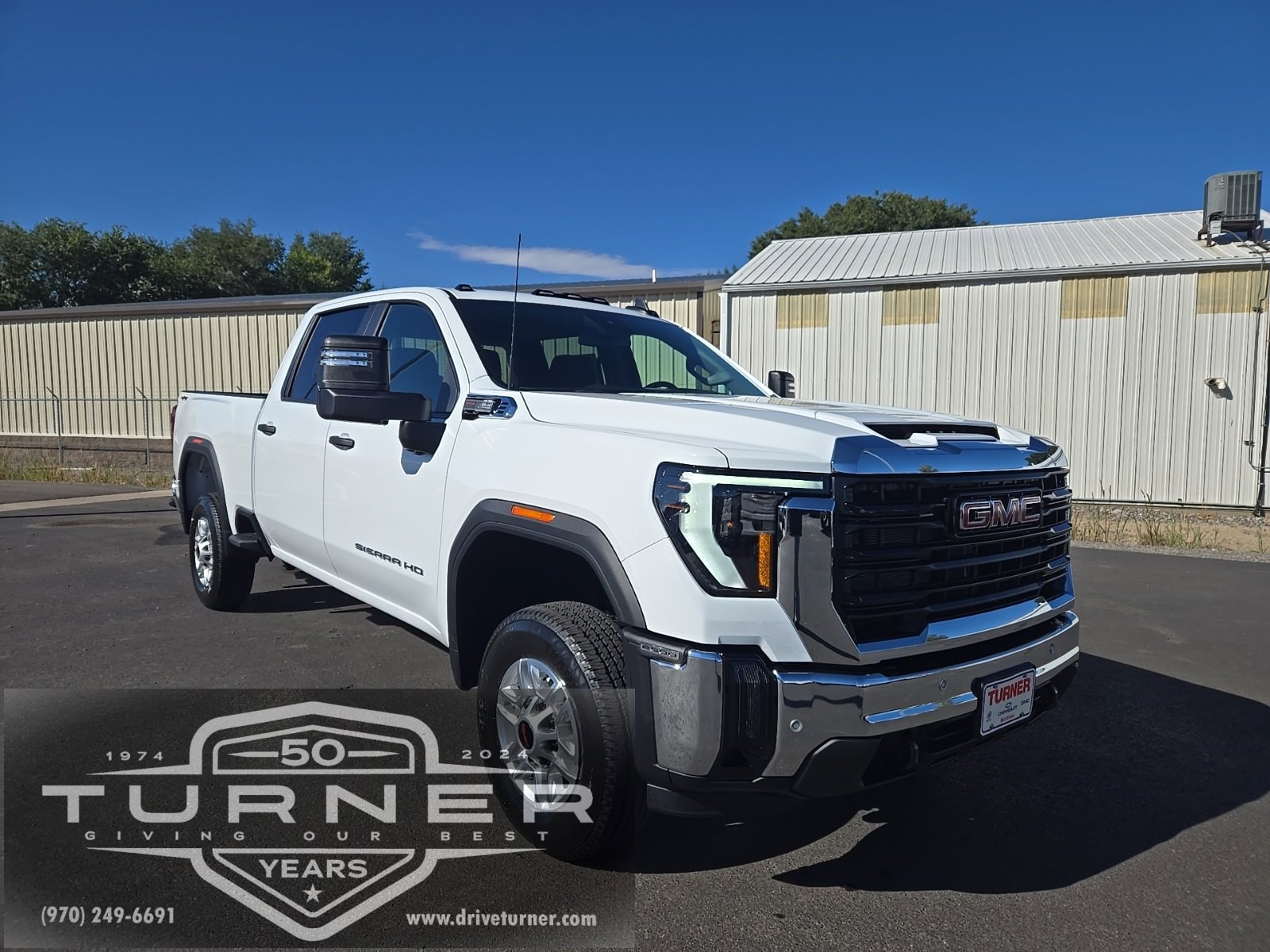 2026 GMC Sierra 2500HD Pro's photo