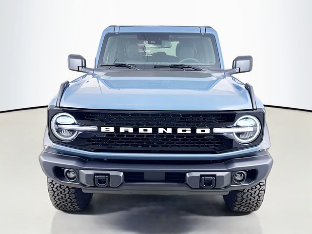 2025 Ford Bronco Badlands photo 2