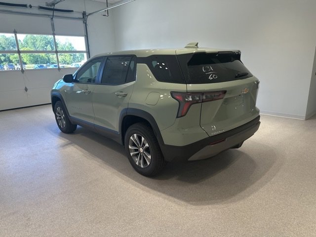 2026 Chevrolet Equinox LT photo 4