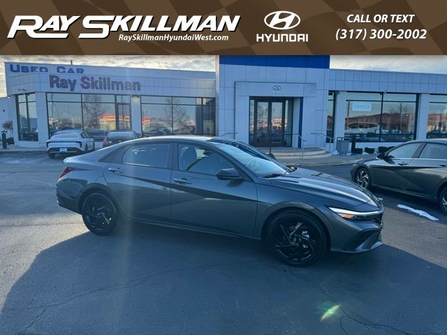 2026 Hyundai Elantra SEL's photo