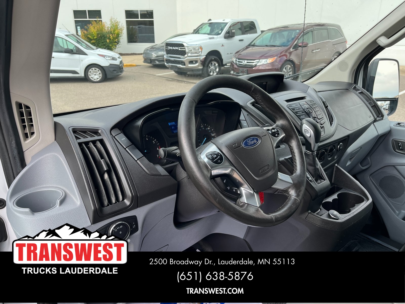 2017 Ford Transit Van photo 3