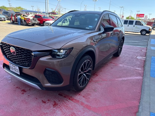 Used 2025 Melting Copper Metallic Mazda Premium Plus Package image 18