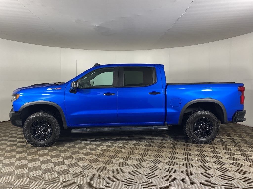 2023 Chevrolet Silverado 1500 ZR2 photo 2