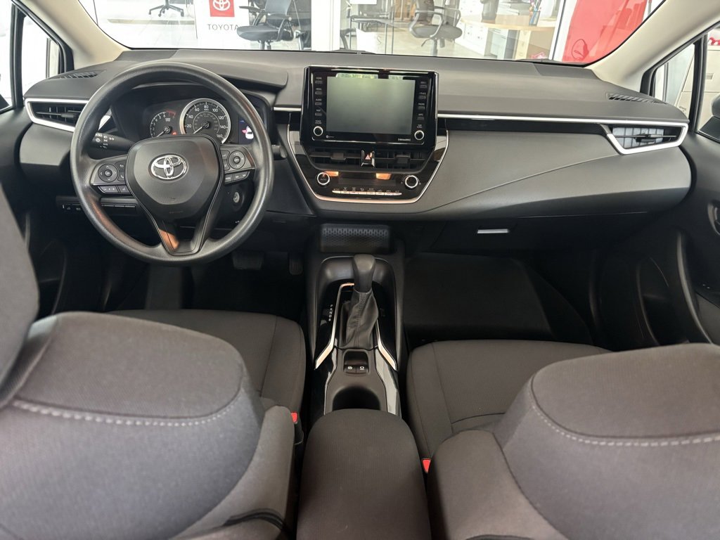 2022 Toyota Corolla LE photo 12
