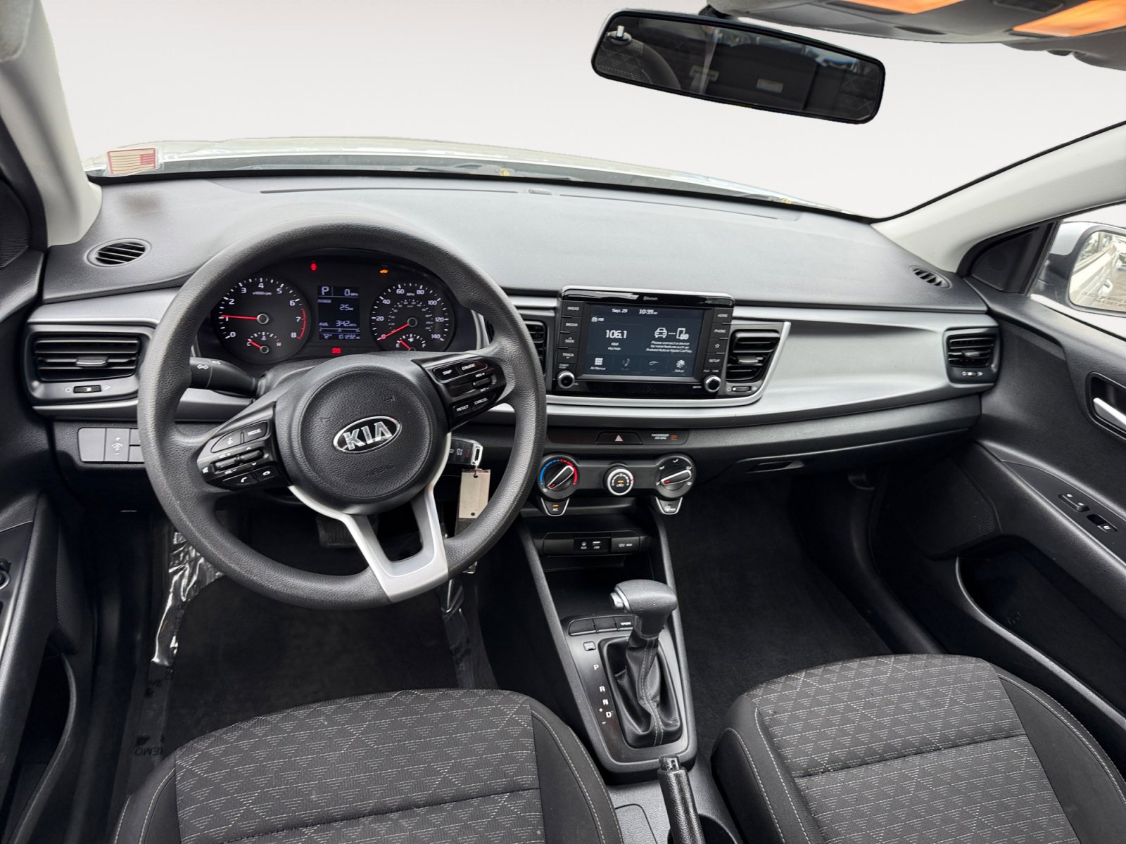 2019 Kia Rio S photo 15