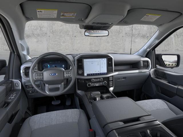 2025 Ford F-150 Lightning XLT photo 24