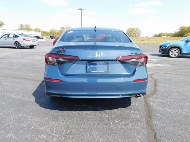 2026 Honda Civic Sport photo 4
