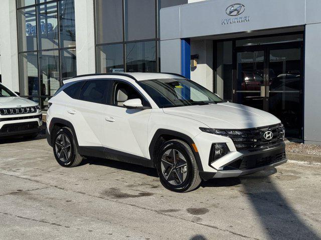 2025 Hyundai Tucson SEL photo 2