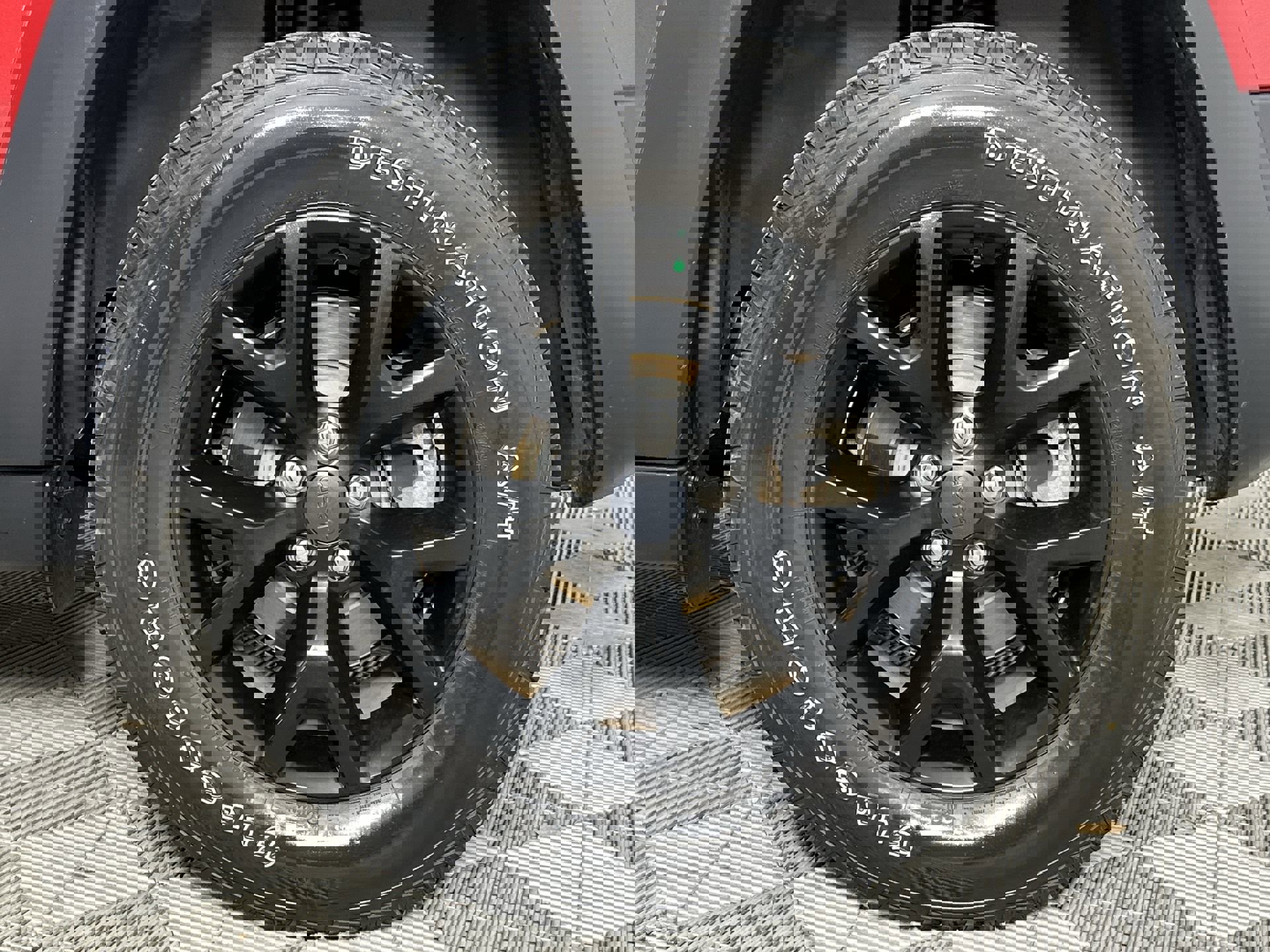 Image 10 of Pre-Owned 2017 Jeep Cherokee Trailhawk