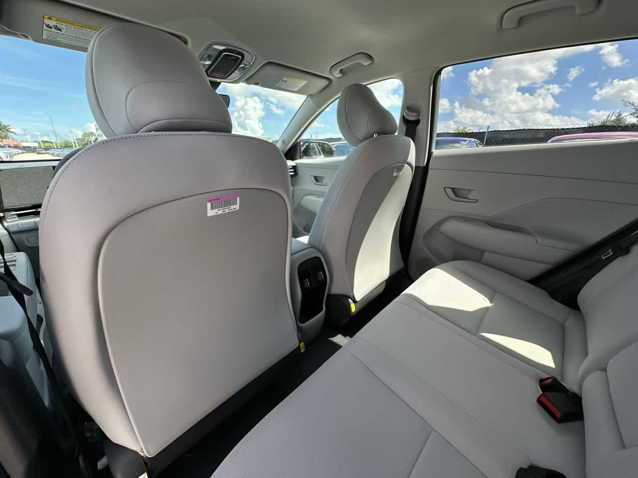 2026 Hyundai Kona SEL photo 20