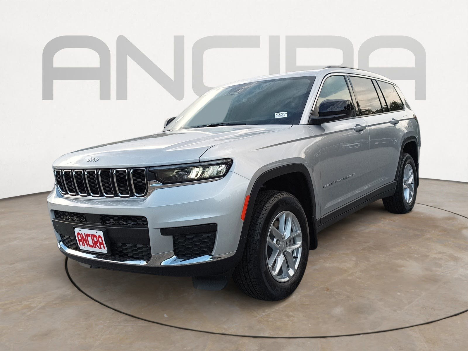 2025 Jeep Grand Cherokee Laredo X photo 5